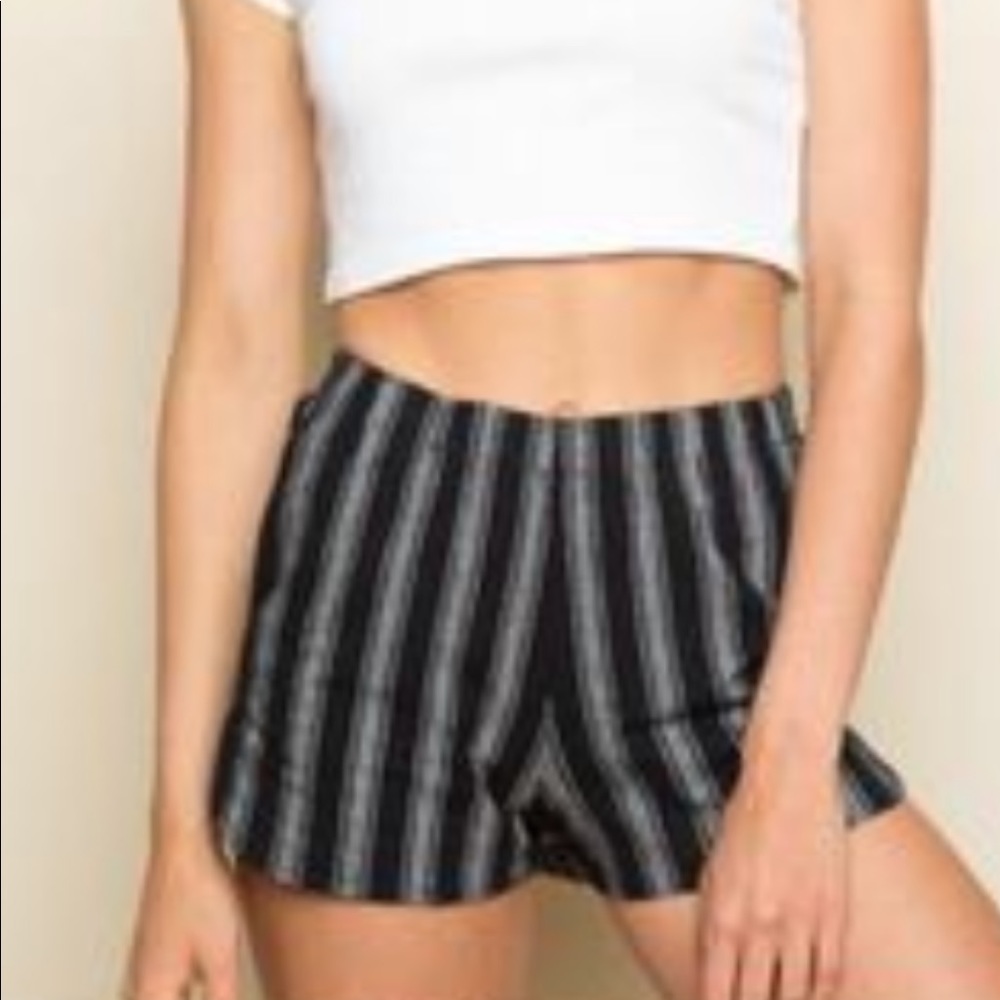 Black and grey stripped sammy shorts